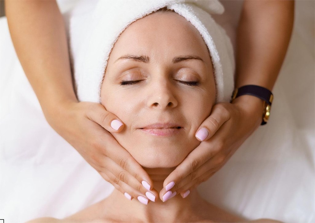 Foto 1 Tratamiento facial antiedad